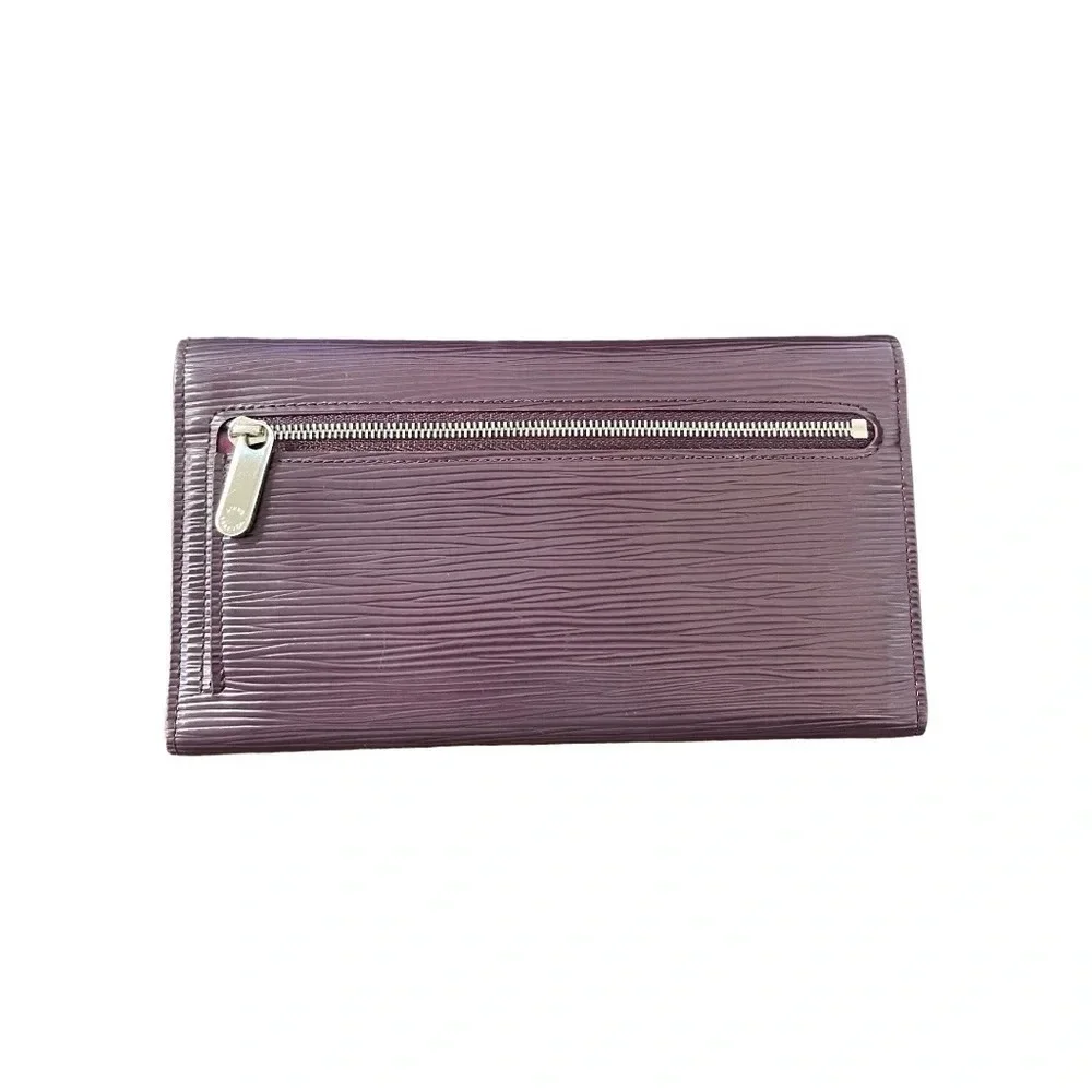Louis Vuitton | Cassis Epi Eugenie Portefeuille Trifold Wallet
